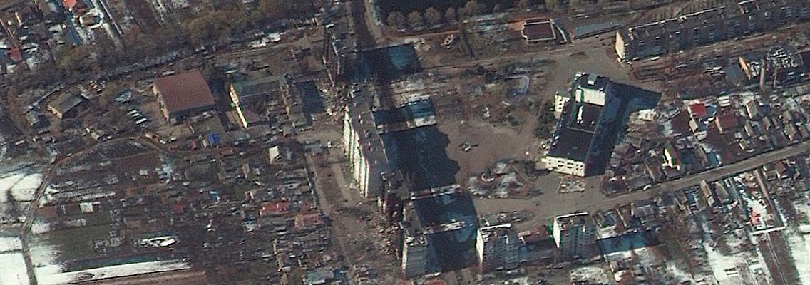 Dieses Satellitenbild zeigt stark beschädigte Wohnhochhäuser nach der russischen Invasion in Borodyanka, nordwestlich der Hauptstadt, am 9. März.