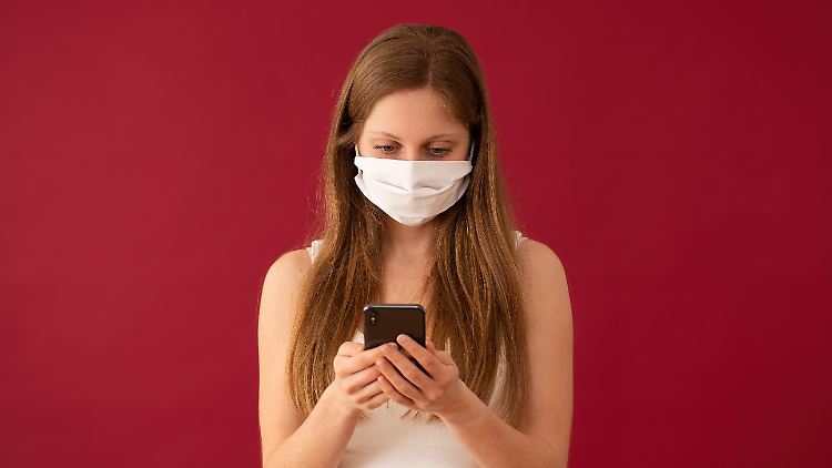 Zum Entsperren des iPhone wird nur noch die Augenpartie des Nutzers analysiert.