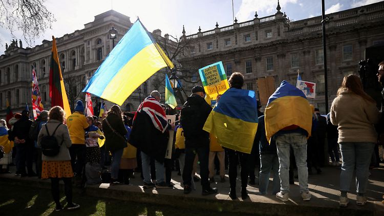 Wie in vielen anderen Großstädten der Welt gab es auch in London große Proteste gegen den von Russland geführten Krieg in der Ukraine.