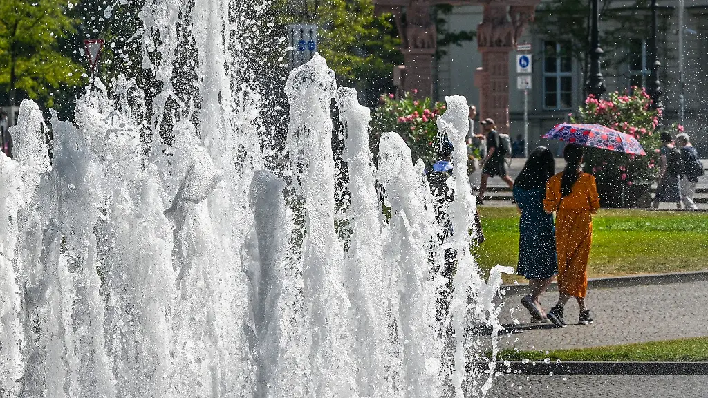 DWD-Bilanz-Der-Sommer-in-Berlin-war-der-waermste-und-sonnigste-im-Laendervergleich