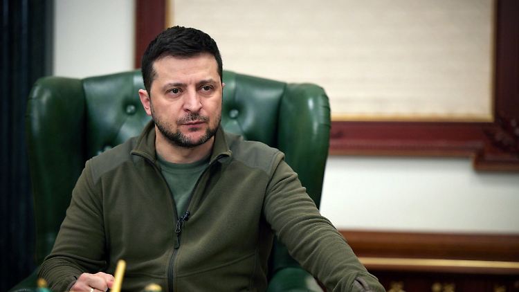 Der ukrainische Präsident Selenskyj drohte der von Russland eingesetzten Statthalterin in Melitopol mit dem Tod.