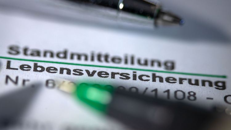 Versicherungsunterlagen sollten grundsätzlich für die Dauer des Versicherungsvertrages aufbewahrt werden.