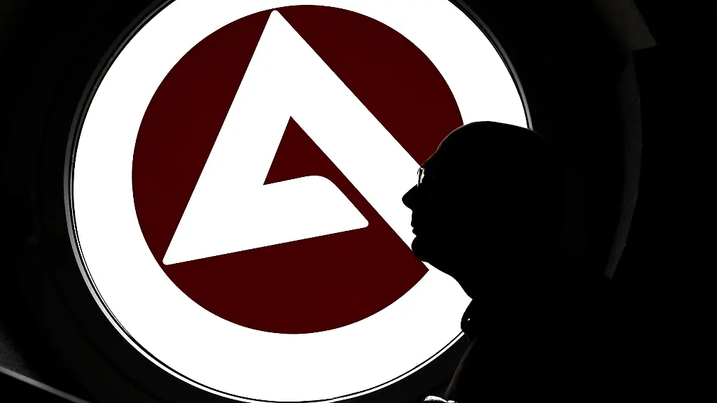 ce4d91d38a7ce915527ff58bfcf99459