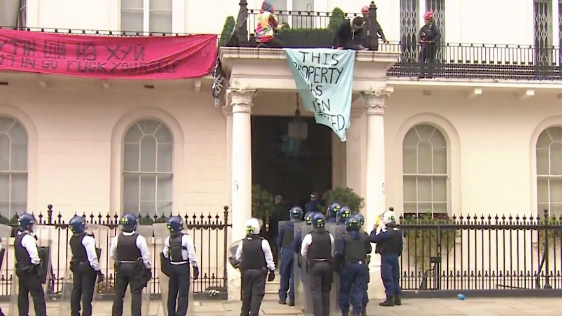oligarchen villa.jpg