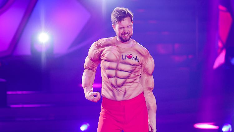 Nimmt er die Aufgabe wirklich nicht ernst genug? Bastian Bielendorfer bei "Let's Dance".