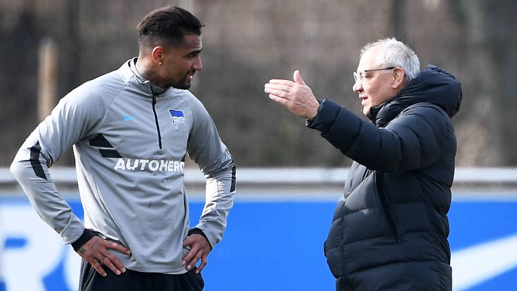 Magath erklärt seine Idee vom Fußball.