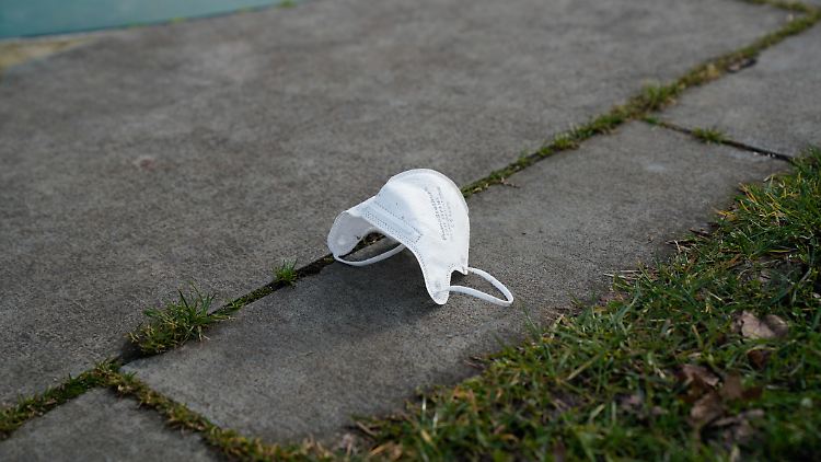 Viele europäische Länder lassen nach und nach die Maske fallen.