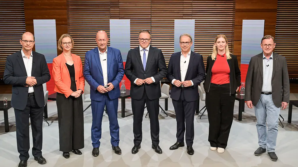 In-der-Diskussionsrunde-von-ntv-und-Antenne-Thueringen-ging-es-auch-um-das-Thema-Krieg-und-Frieden