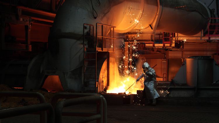 Industriebetriebe, die besonders viel Energie verbrauchen, werden vermutlich als Erste abgeklemmt.