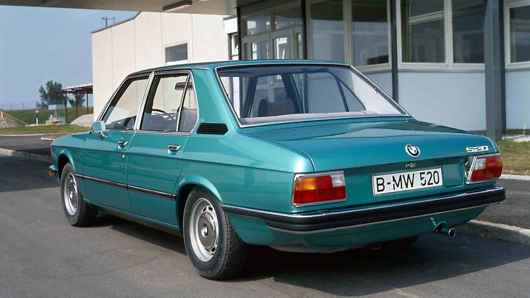 Der agile BMW 5er war vom genialen Franzosen Paul Bracq konturiert worden, natürlich nicht ohne markentypischen Hofmeister-Knick an der C-Säule.