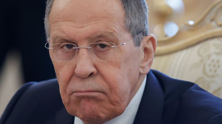 Mit Hollywood-Metaphern erläutert Lawrow Russlands neue Außenpolitik.