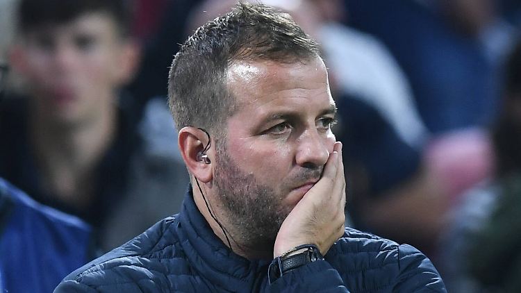 Van der Vaarts Heimspiel-Debüt als Interimstrainer bei Esbjerg fB wurde zum Fiasko.