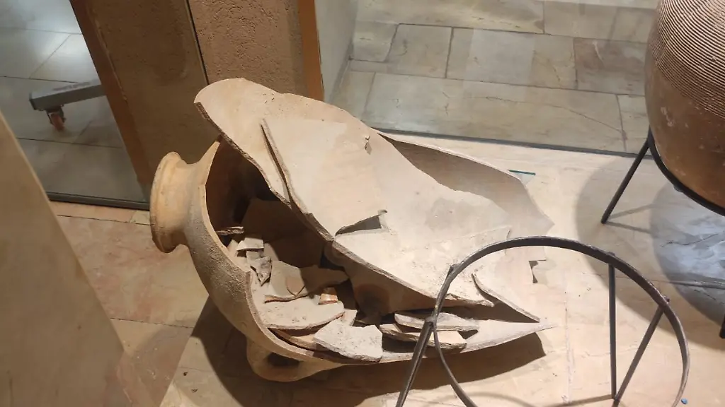 1c703acdb96108175a0c9470a6cc784e