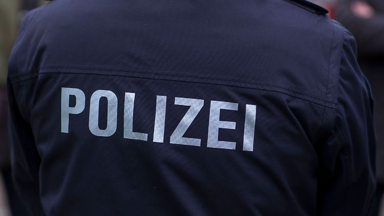 Der Polizei liegen keine Informationen zu einer Gewalttat ukrainischer Flüchtlinge am Bahnhof Euskirchen vor.