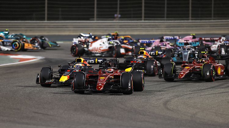 Ferrari dominiert den Auftakt der Formel-1-Saison. 