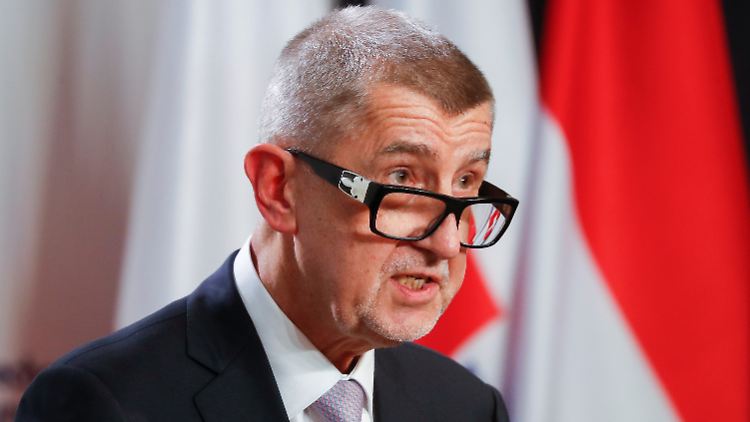 Dem früheren Ministerpräsidenten Tschechiens wird Betrug mit Subventionsgeldern vorgeworfen.