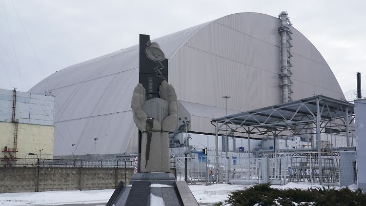 Am Montag hatte der staatliche ukrainische Atomkonzern bekanntgegeben, dass die Strahlenwerte rund um Tschernobyl nicht genau bestimmt werden könnten.