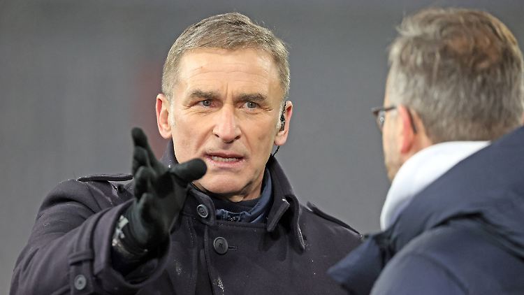 Kuntz sieht seine Chance gegen Ronaldo.