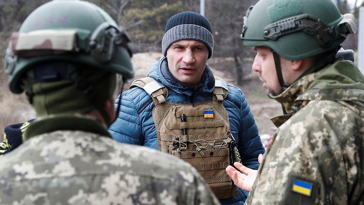 "Wir haben jedes Gebäude befestigt, jede Straße, jede Ecke der Stadt", sagt Klitschko.