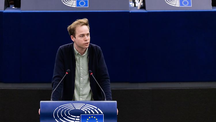Grünen-Sprecher Rasmus Andresen kritisiert unter anderem die derzeitige Regulierung von Kryptowährung.