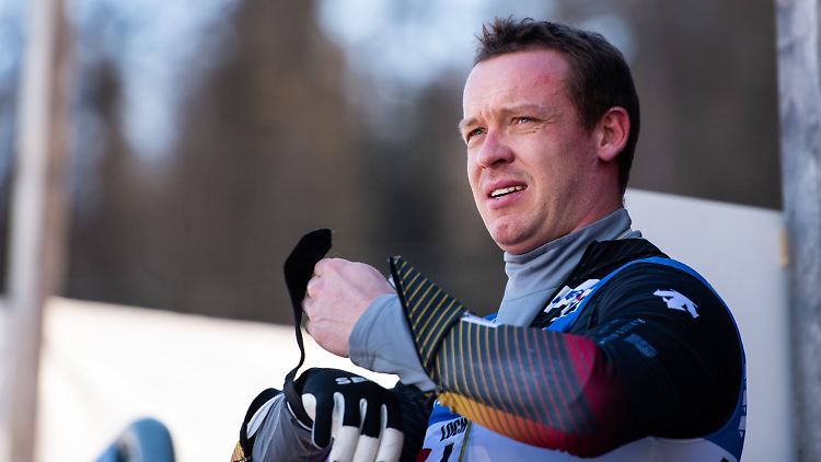 Loch engagiert sich als Unterstützer von "Athletes for Ukraine".