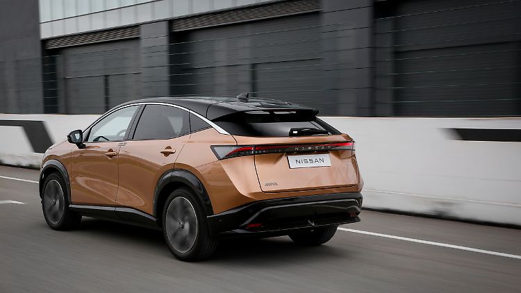 Probleme mit den Chips und Corona haben die Produktion des Nissan Ariya bis dato verhindert.