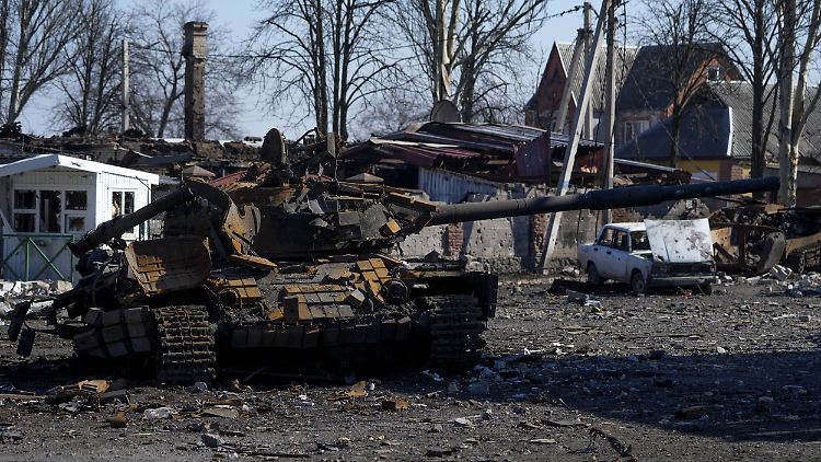 Die ukrainische Küstenstadt Mariupol wird momentan von russischen Truppen belagert.