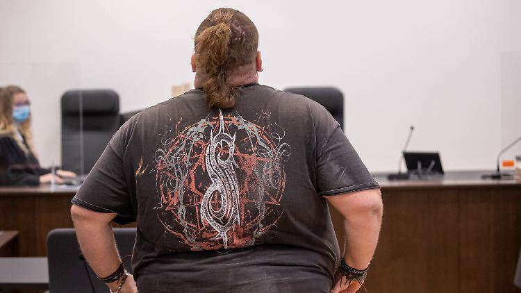 Dem "Drachenlord" folgen Tausende Menschen auf Youtube - viele davon, weil sie ihn verachten.