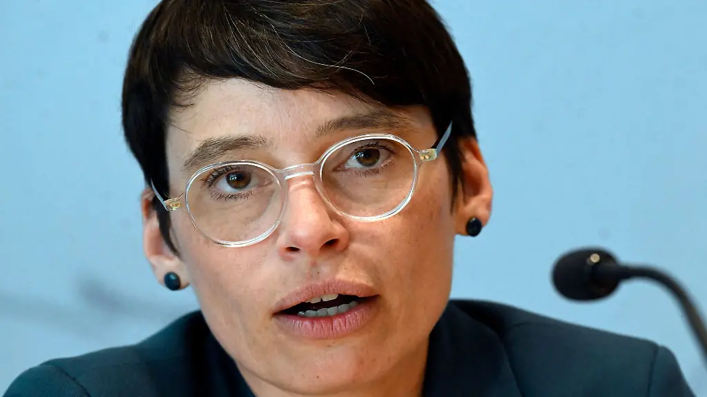 NRW-Fluchtministerin-Paul-Gruene-will-Dublin-III-Prozesse-auf-den-Pruefstand-stellen