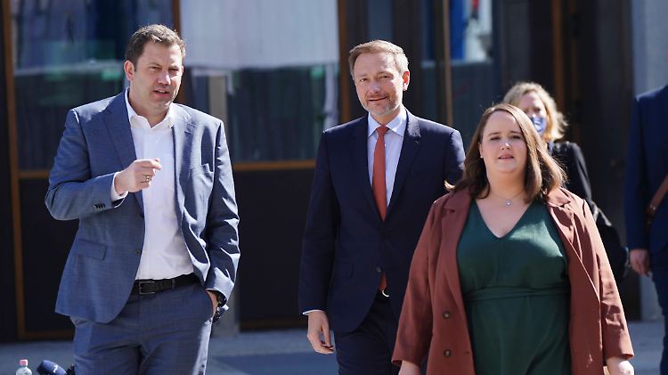 Die Parteichefs der Ampel haben kein Paket mit Wumms, sondern nur mit Widersrpüchen verhandelt.