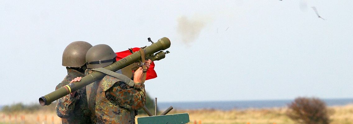 Bundeswehr-Reservisten üben mit der Luftabwehrrakete "Strela". In der Ukraine sind weitere Waffen aus Deutschland eingetroffen.