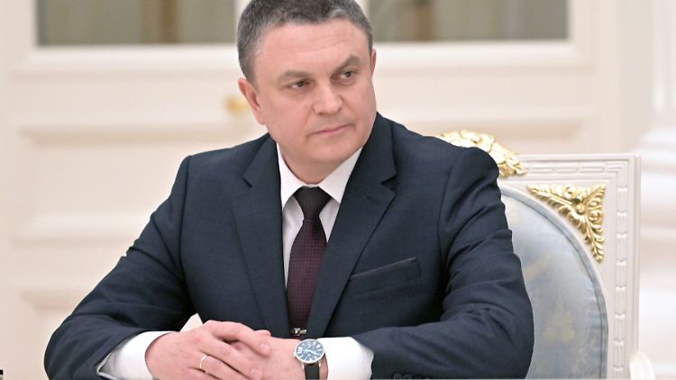 Die Luhansker Separatisten werden von dem ehemaligen Geheimdienstler Leonid Passetschnik angeführt.