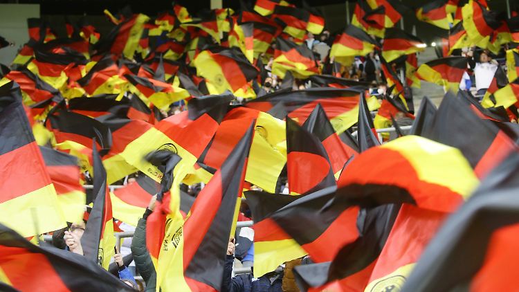 Ein Fan der deutschen Fußball-Nationalmannschaft sorgte wohl für einen widerlichen antisemitischen Skandal.