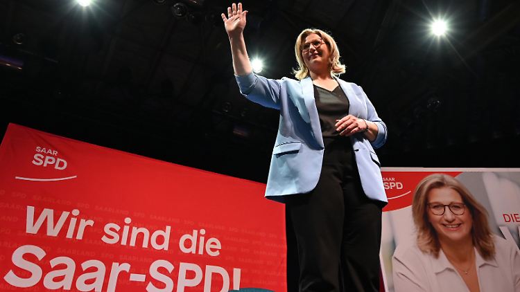 Dem vorläufigen Endergebnis zufolge erhielt die Saar-SPD 43,5 Prozent der Stimmen. 