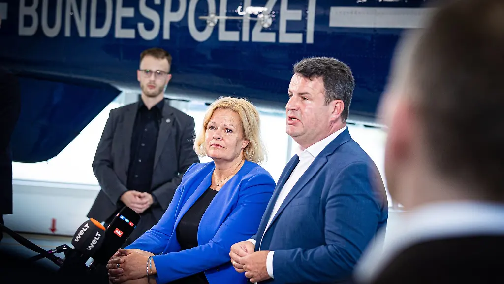 Nancy-Faeser-und-Hubertus-Heil-beider-SPD-kuendigten-Investition-und-den-Aufbau-von-Arbeitsplaetzen-in-Gifhorn-an