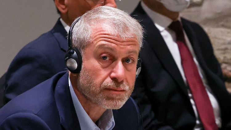 Abramowitsch fordert Schadenersatz von der EU.