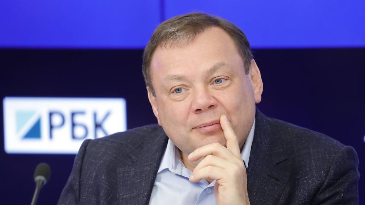 Michail Fridman versucht einen schwierigen Spagat: Er ist kein ausgesprochener Putin-Freund, greift den Kreml-Chef aber auch nicht direkt an. 