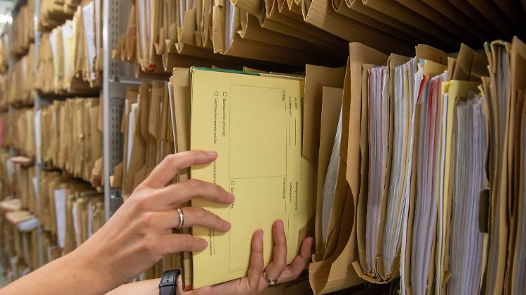 In der Registratur der Staatsanwaltschaft lagern unzählige Akten. Die elektronische Strafakte soll hier Abhilfe schaffen.
