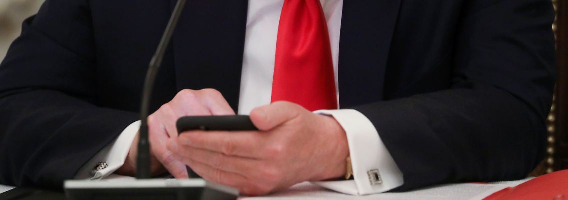 2020-06-18T000000Z_2131326758_RC2WBH92SNQ0_RTRMADP_3_USA-TRUMP.JPG