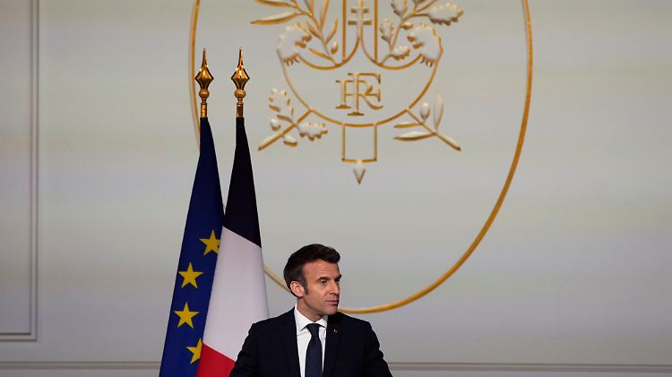 Frankreichs Präsident Macron soll im Auftrag von Deutschland, den USA, Italien und Großbritannien einen Draht in den Kreml halten.