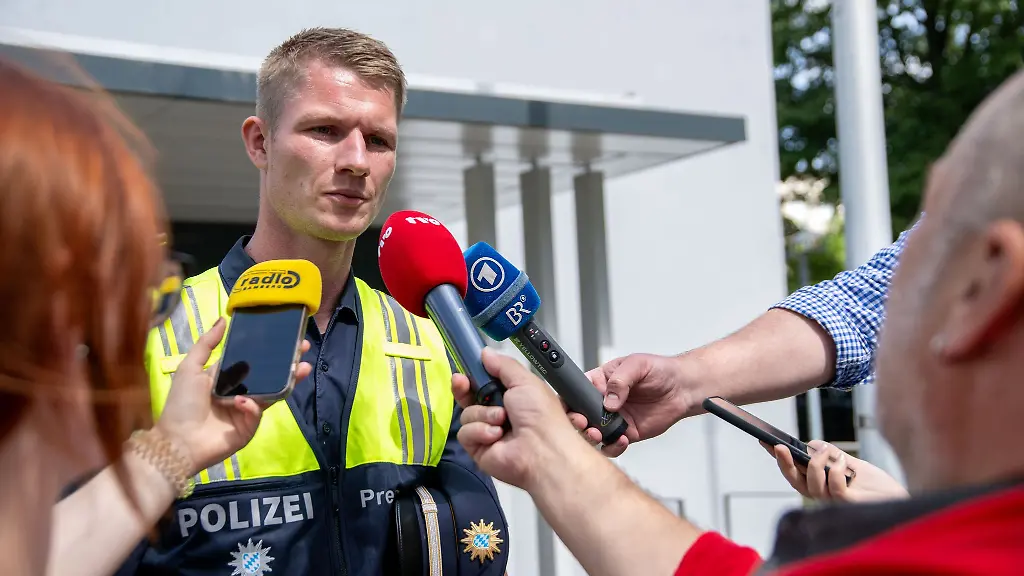 Ein-73-Jaehriger-aus-dem-Landkreis-Forchheim-sitzt-wegen-des-Verdachts-die-Frau-getoetet-zu-haben-weiter-in-U-Haft