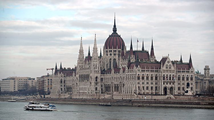 Wahl in Ungarn: Blick auf das Parlamentsgebäude in Budapest.