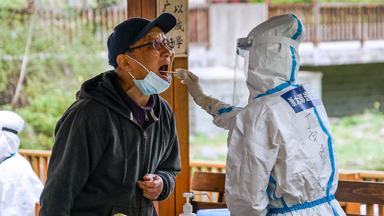 In Shanghai wurden seit Montag 9,1 Millionen Corona-Tests durchgeführt. Wer sich weigerte, machte sich strafbar. 
