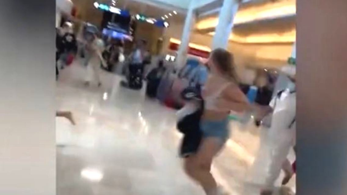 Panik_Flughafen_Cancun.JPG