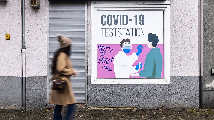 Mit Corona-Testzentren haben einige Kriminelle offenbar viel Geld verdient. 