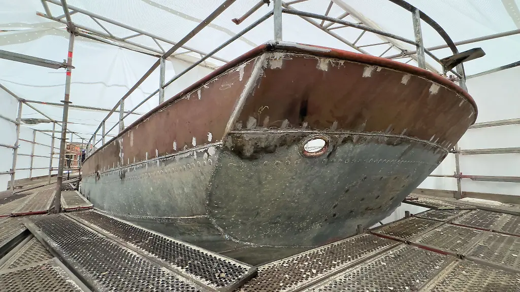 Die-Generalsanierung-des-Greifswalder-Segelschulschiffs-Greif-stockt-aufgrund-von-Turbulenzen-am-Schiffbaustandort-Stralsund