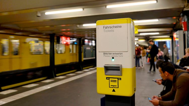 Für nur 9 Euro pro Monat sollen Verbraucher bald den ÖPNV nutzen können.