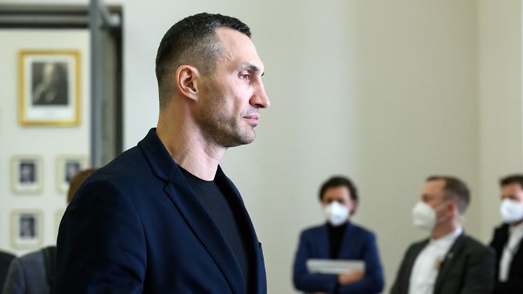 Wladimir Klitschko bezeichnete das Gespräch mit Kanzler Scholz als freundschaftlich.