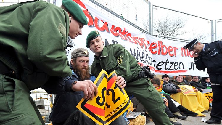 "Baustopp selber machen - wir wi(e)der- setzen uns".