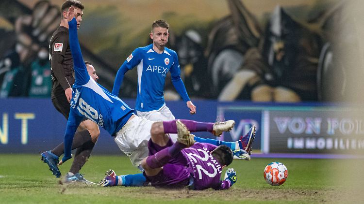 Hansa Rostock rang den FC St. Pauli nieder.